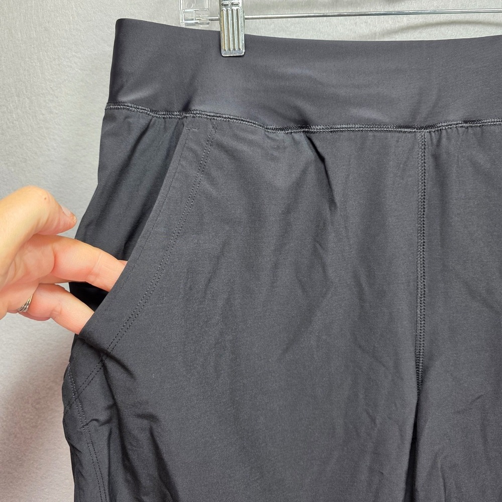 Lands End Black Active Board Shorts Swim Shorts with Liner Womens 14 Pocket - Picture 3 of 14